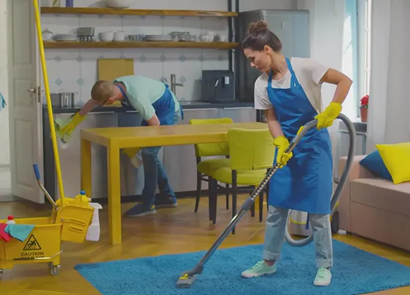 Advantages of deep carpet cleaning in Youngstown and Akron including fast drying and eco-safe results.