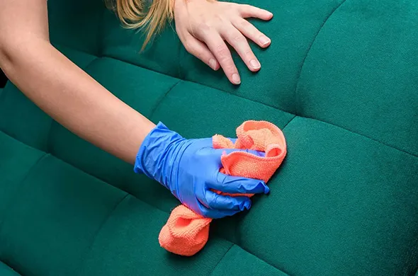 Professional sofa and couch cleaning in Akron OH to eliminate allergens, dust, and tough stains.
